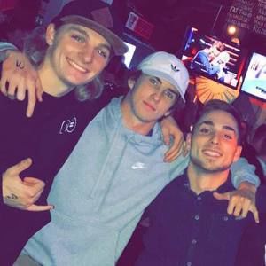 Meet your Posher, Clay